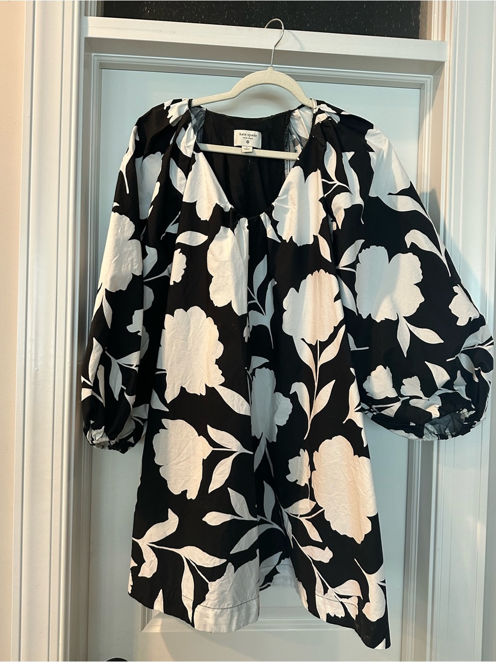 kate spade Black and White Floral Puff-Sleeve Top